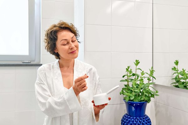 Quels sont les meilleurs masques de nuit pour les peaux sèches ?